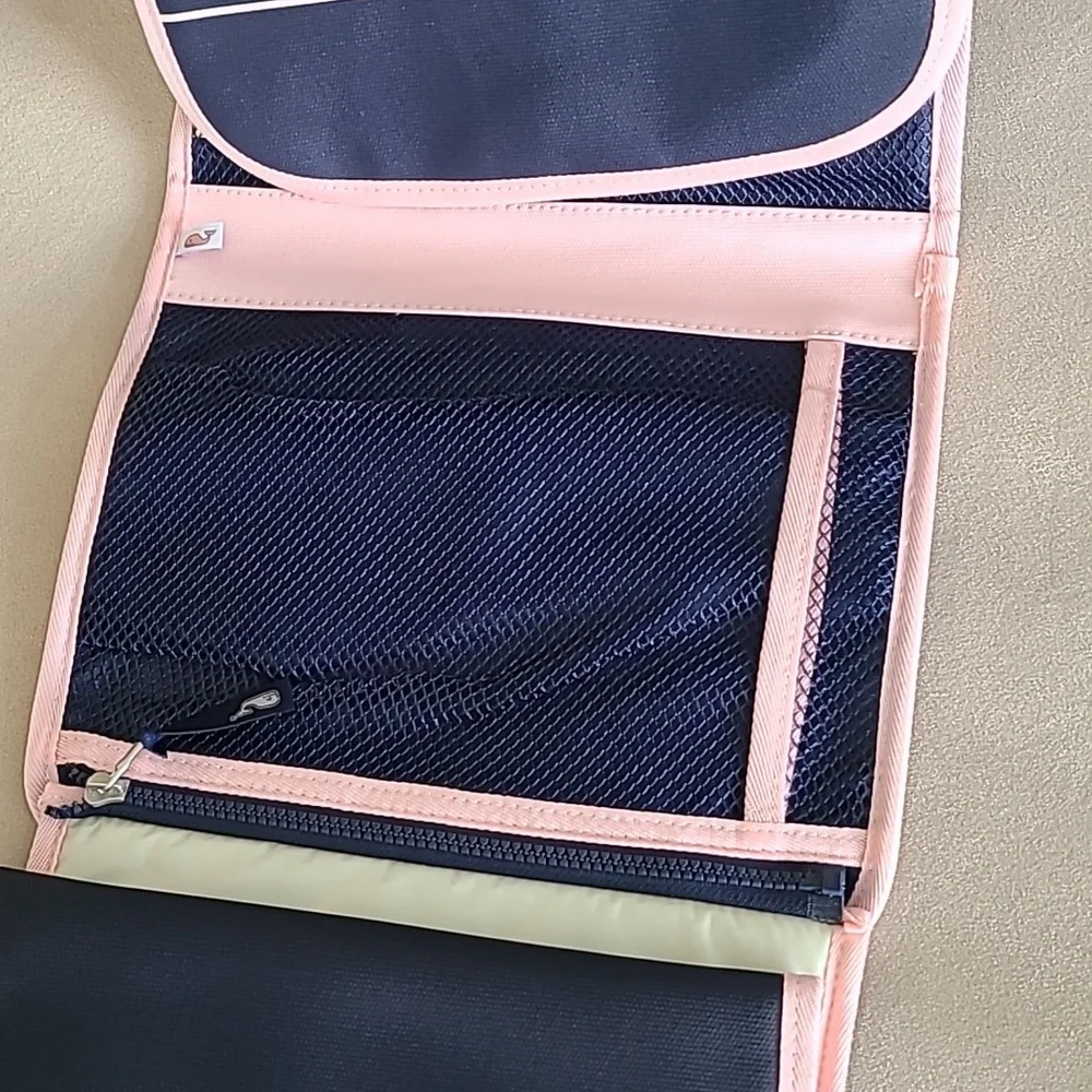 Vineyard Vines Blue and Pink Changing Pad, NWT